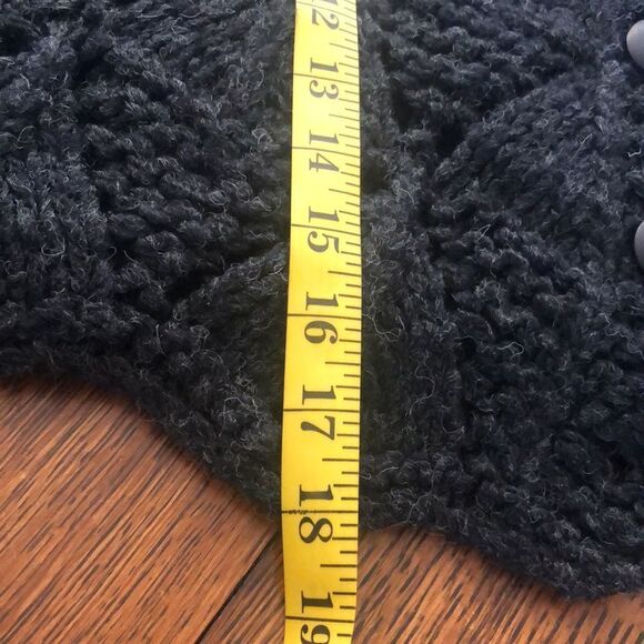 Mystree Dark Gray Open Knit Wool Blend Mixed Stitch Cropped Sweater Sz M/L - Picture 11 of 11